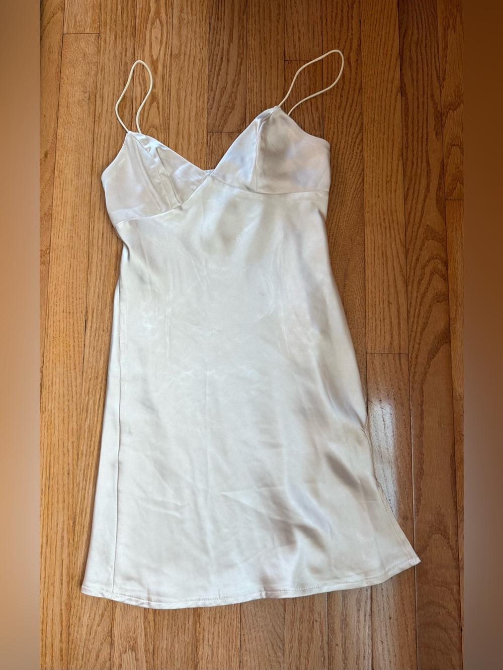 Princess Polly Dale Slip Champage Beige Size 4 Silk-Feel with Spaghetti Straps